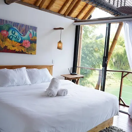 Ibuku Hotel Guatape - Chalets Exterior photo