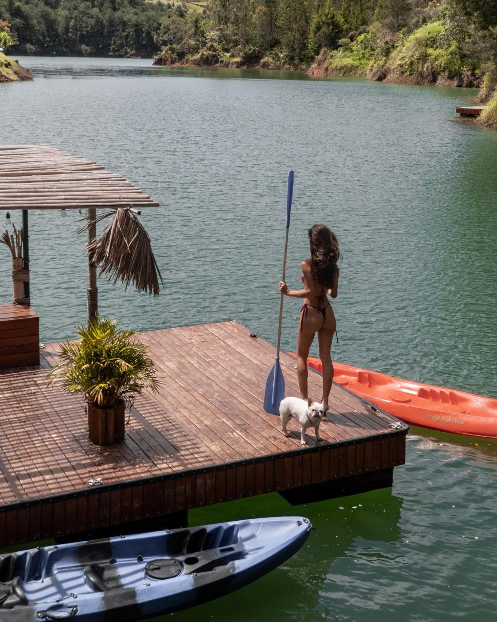 Ibuku Junto Al Con Jacuzzi Y Muelle Privados Chalet