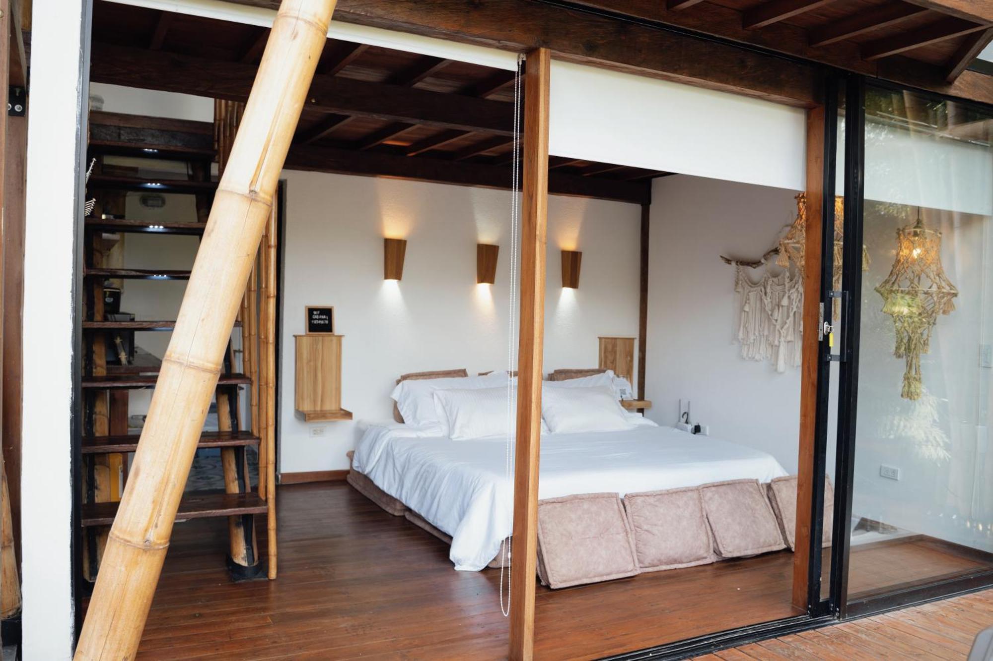 Ibuku Junto Al Con Jacuzzi Y Muelle Privados Guatapé