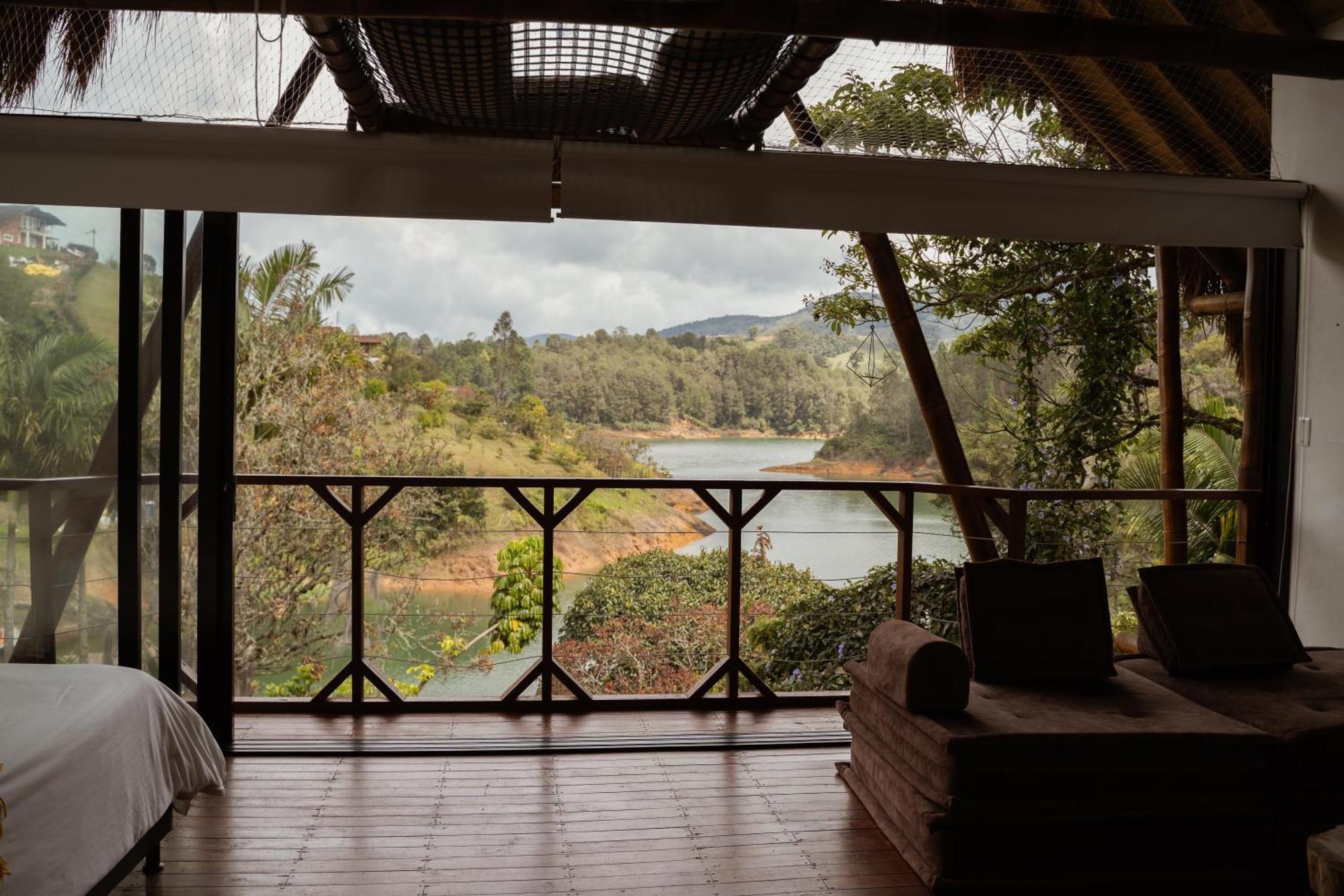 Ibuku Junto Al Con Jacuzzi Y Muelle Privados * Guatapé