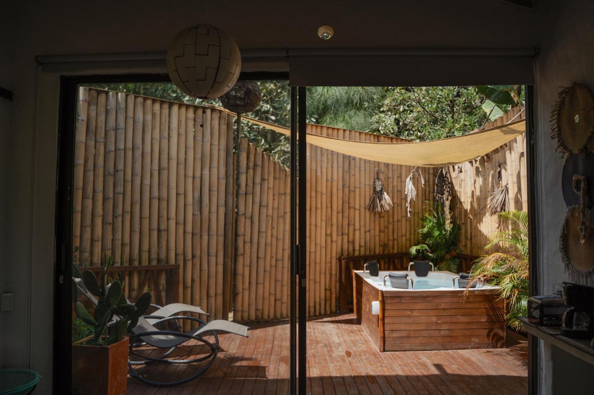 Chalet Ibuku Junto Al Con Jacuzzi Y Muelle Privados